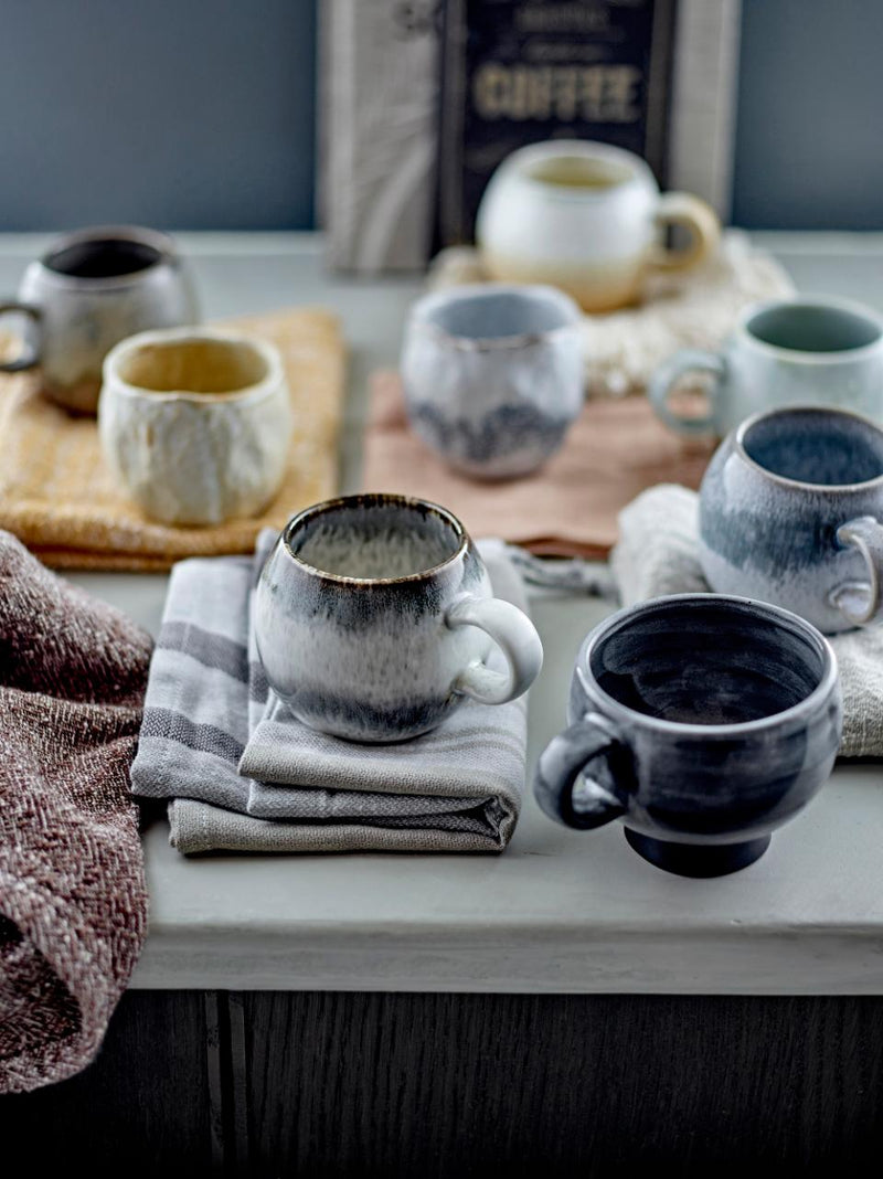Paula Cup, Grey, Stoneware (Diameter 9cm x Height 8cm)