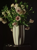 Nium Vase - Height 23cm